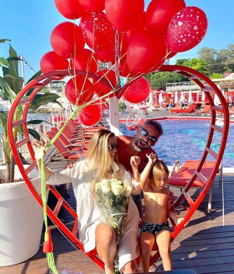 Beach Club Odessa Hotel Night Club Ngoại thất bức ảnh